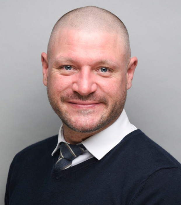 Simon Humphreys